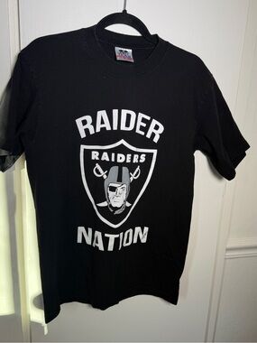 Pro Team Raider Nation Adult Black Graphic Tee Medium
